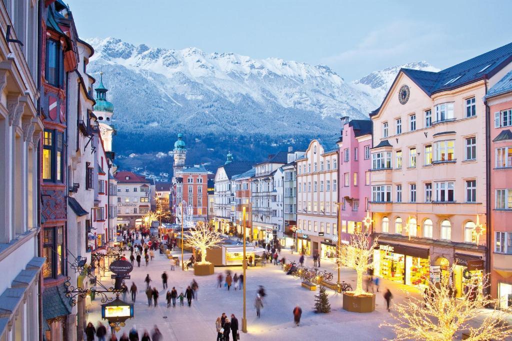 Hotel Alpenland Wattens Exterior photo
